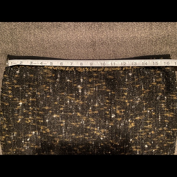 Elie Tahari Tweed Skirt - Picture 3 of 7